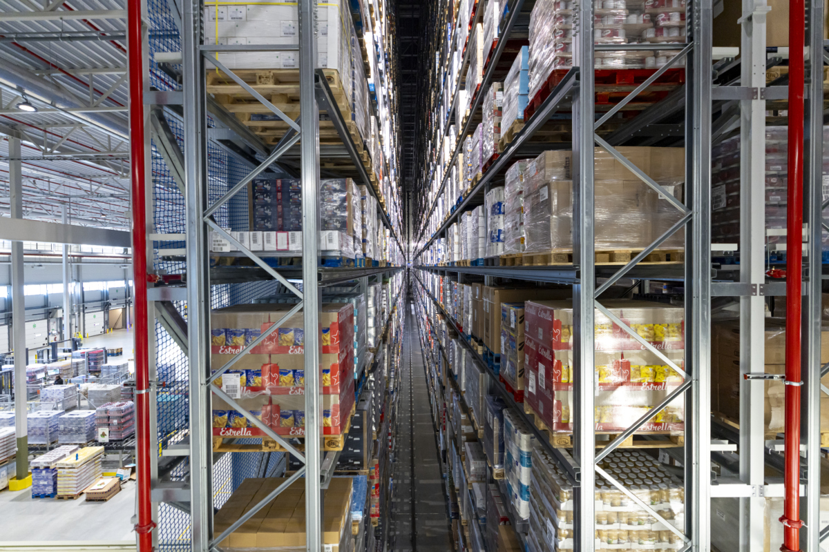 Coop Eskilstuna varuterminal höglager