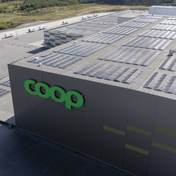 Coop Eskilstuna varuterminal solceller